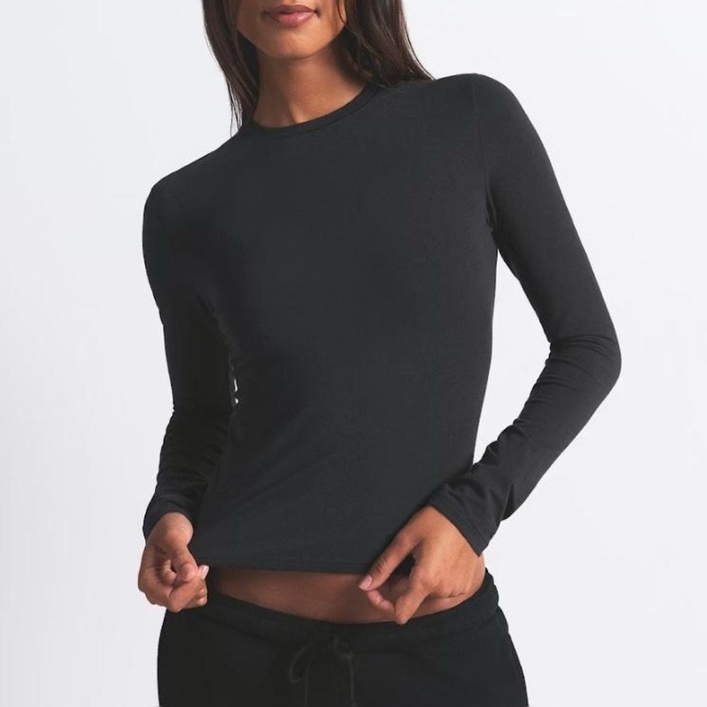 SKIMS *NWT COTTON JERSEY LONG SLEEVE T-SHIRT | COLOR: SOOT